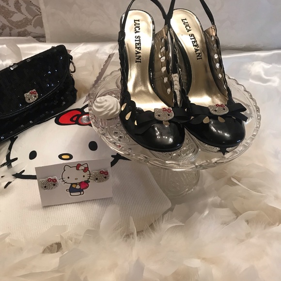 Gorgeous pin up dolls style🍒 hello kitty heels and earrings set❤️✨ - Picture 3 of 9